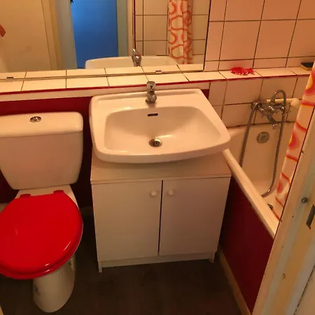 Le Vostok Zodiaque Soyouz Apartment